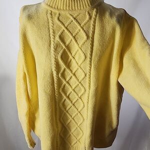 Vintage Boxy Butter Yellow Cable Knit Women's Sweater Mock Turtleneck Size M